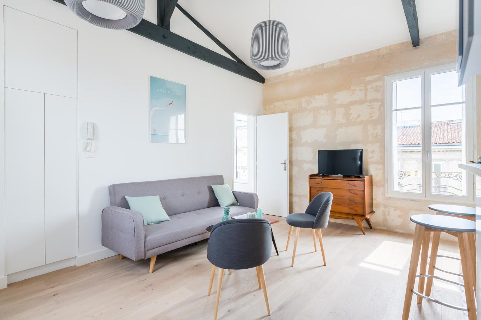 Magnifiques Appartements Climatises En Plein Coeur Des Chartrons Bordeaux Luaran gambar