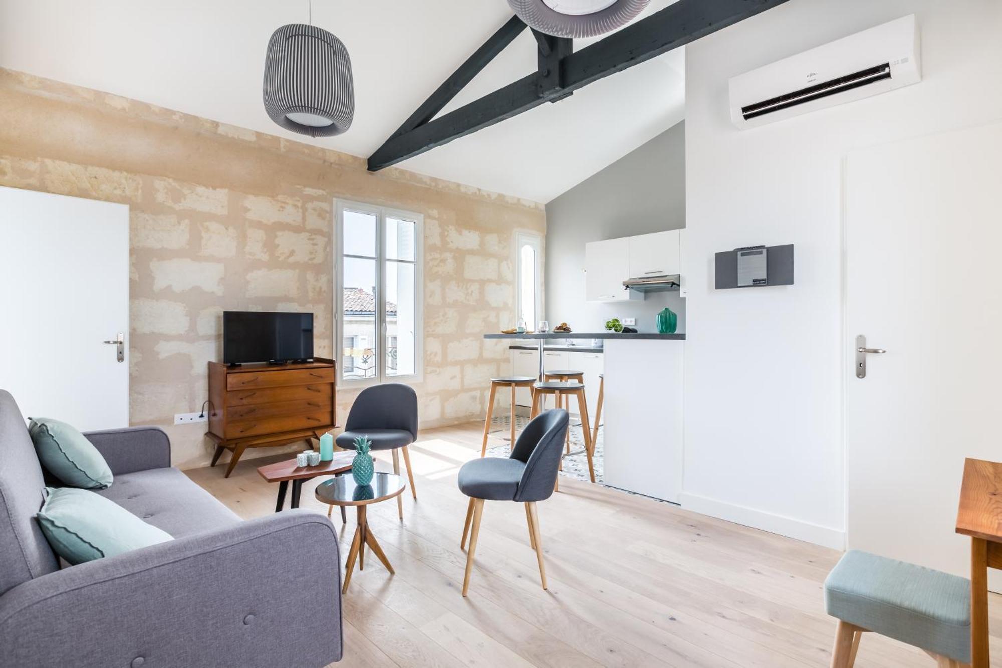 Magnifiques Appartements Climatises En Plein Coeur Des Chartrons Bordeaux Luaran gambar