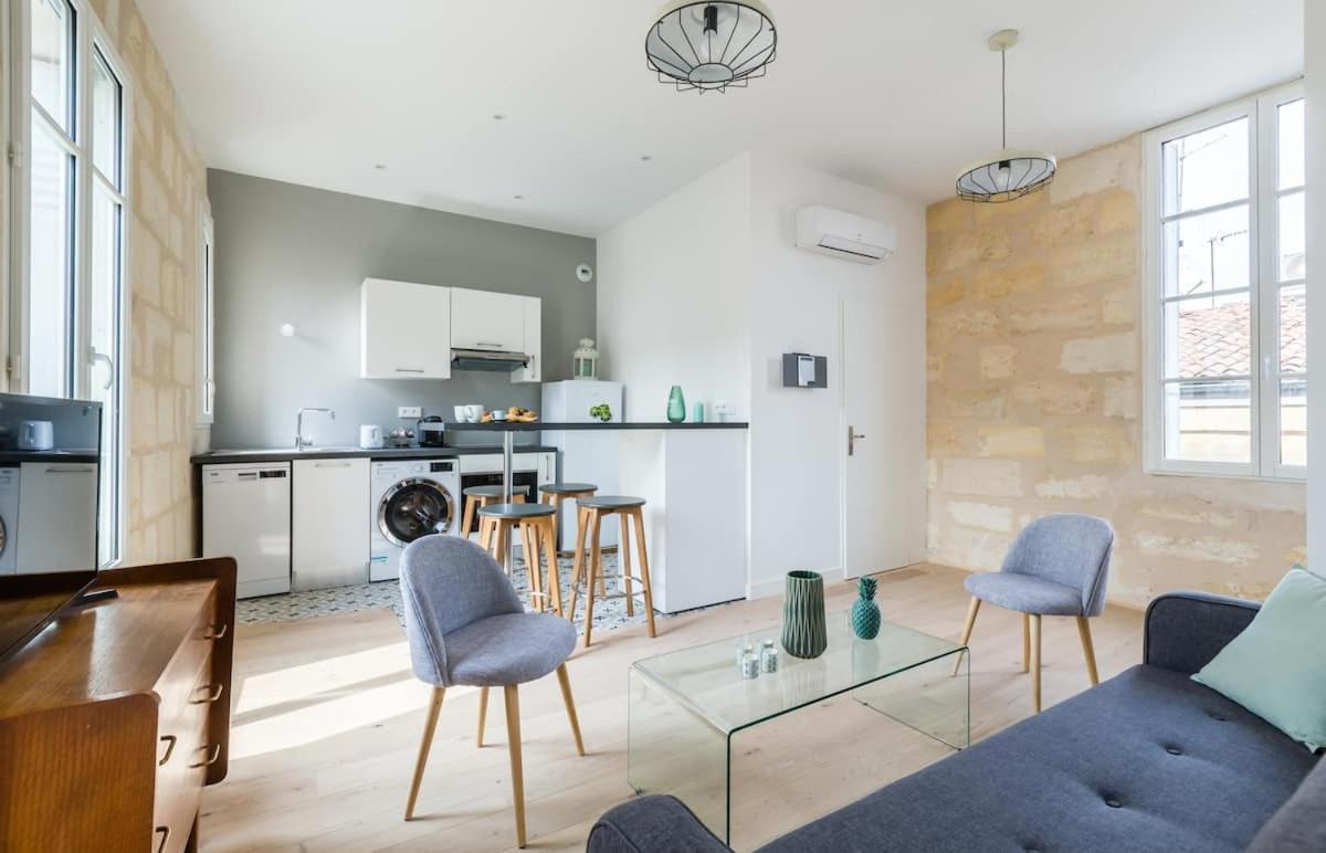 Magnifiques Appartements Climatises En Plein Coeur Des Chartrons Bordeaux Luaran gambar