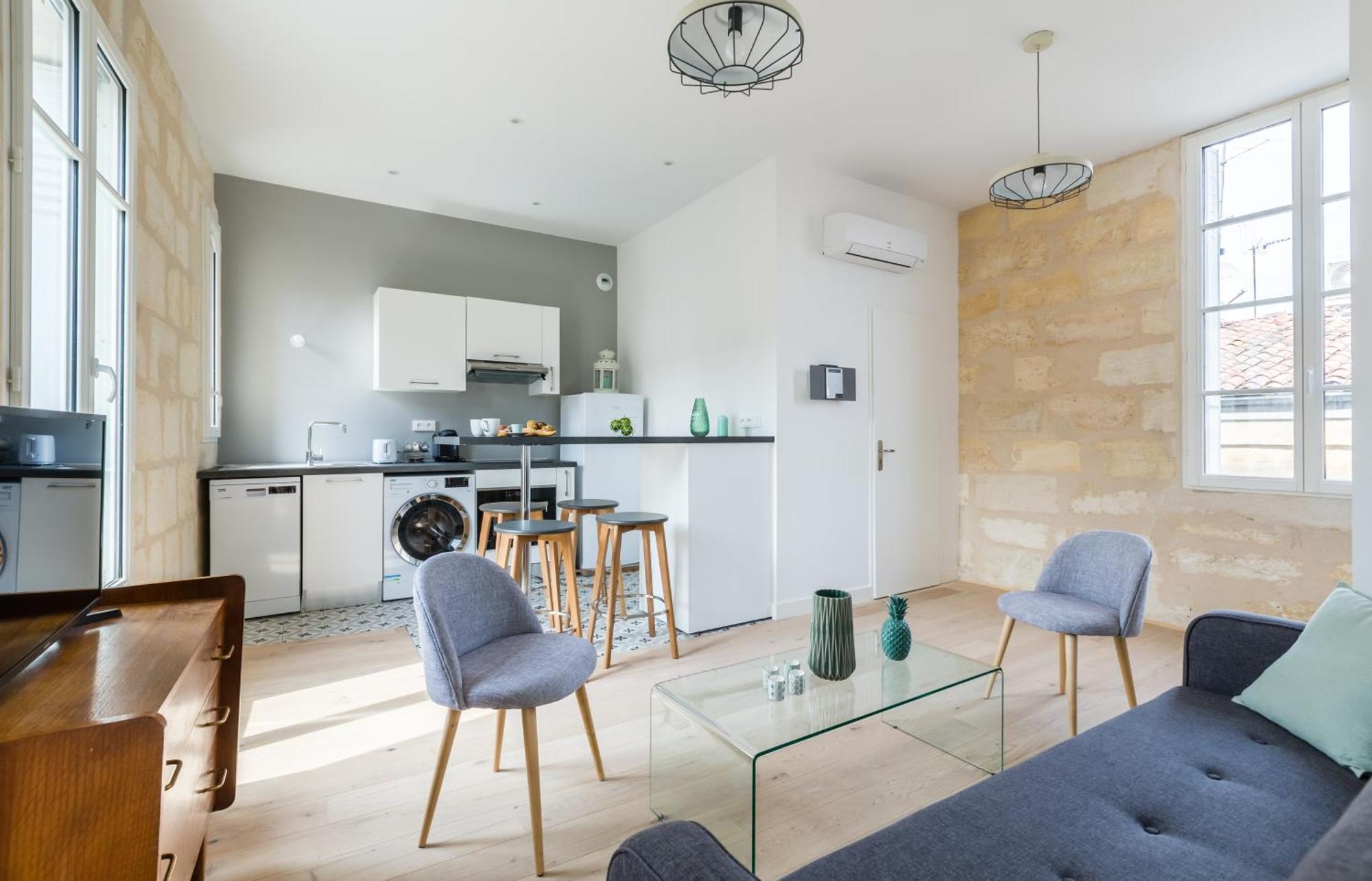 Magnifiques Appartements Climatises En Plein Coeur Des Chartrons Bordeaux Luaran gambar