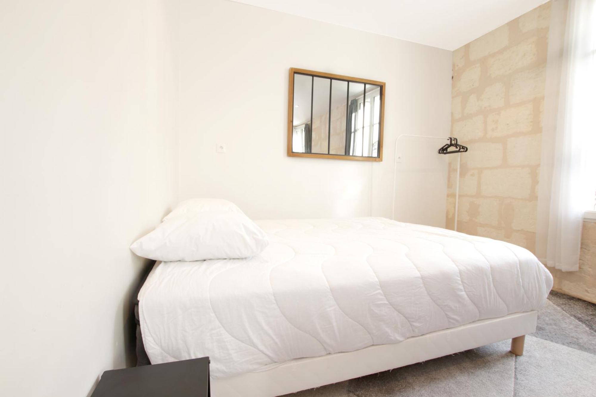Magnifiques Appartements Climatises En Plein Coeur Des Chartrons Bordeaux Luaran gambar